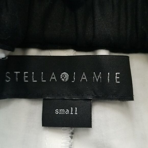 Stella & Jamie Black and White Stripe Shorts Sz Small - Picture 5 of 6